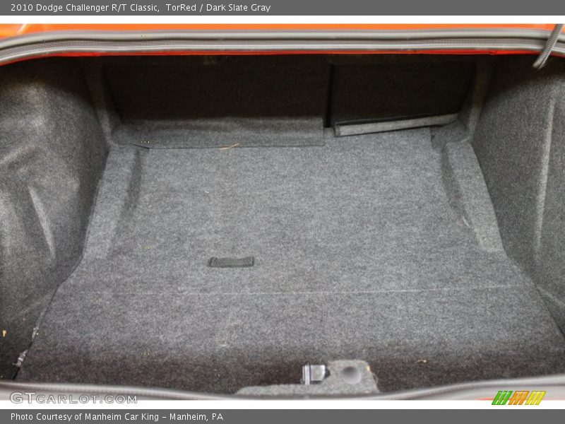 TorRed / Dark Slate Gray 2010 Dodge Challenger R/T Classic