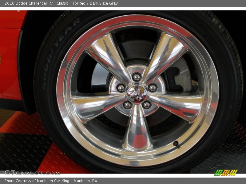TorRed / Dark Slate Gray 2010 Dodge Challenger R/T Classic