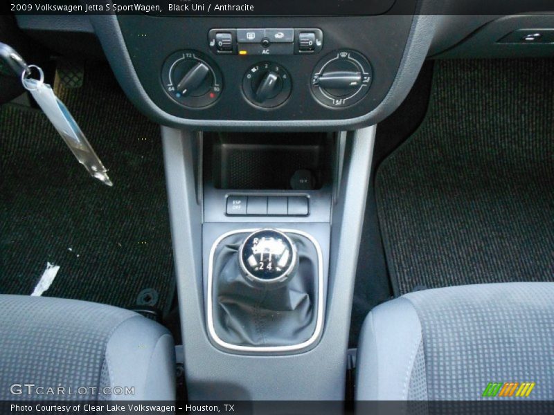  2009 Jetta S SportWagen 5 Speed Manual Shifter