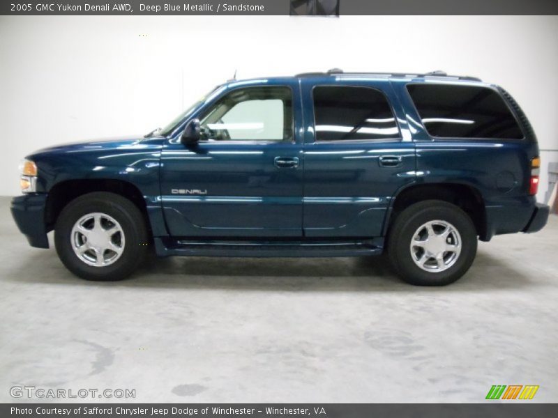 Deep Blue Metallic / Sandstone 2005 GMC Yukon Denali AWD