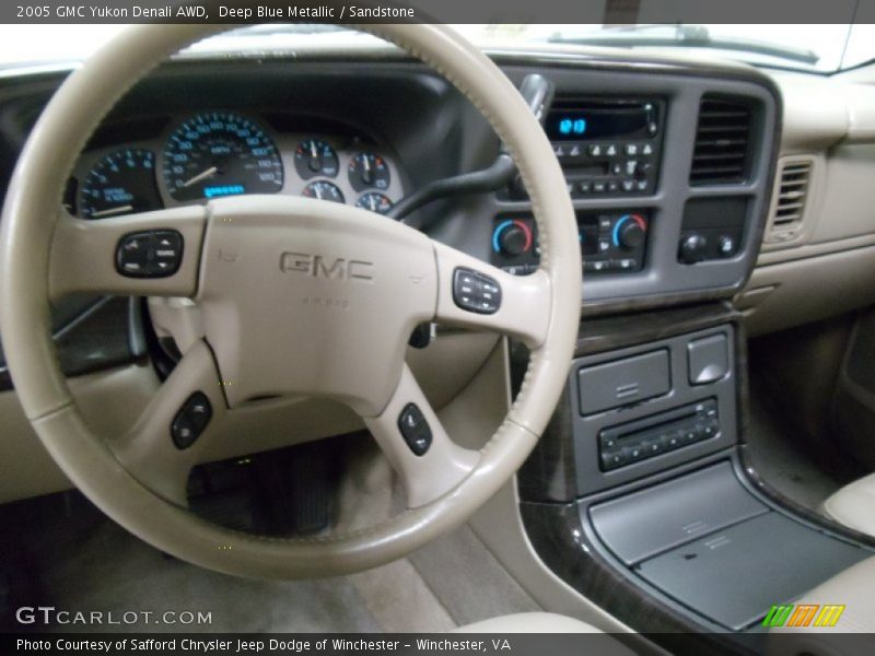 Deep Blue Metallic / Sandstone 2005 GMC Yukon Denali AWD