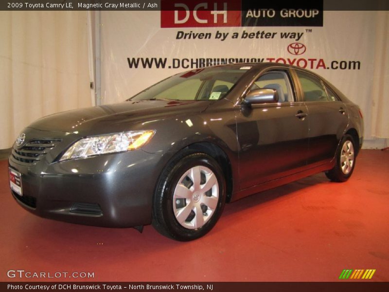 Magnetic Gray Metallic / Ash 2009 Toyota Camry LE