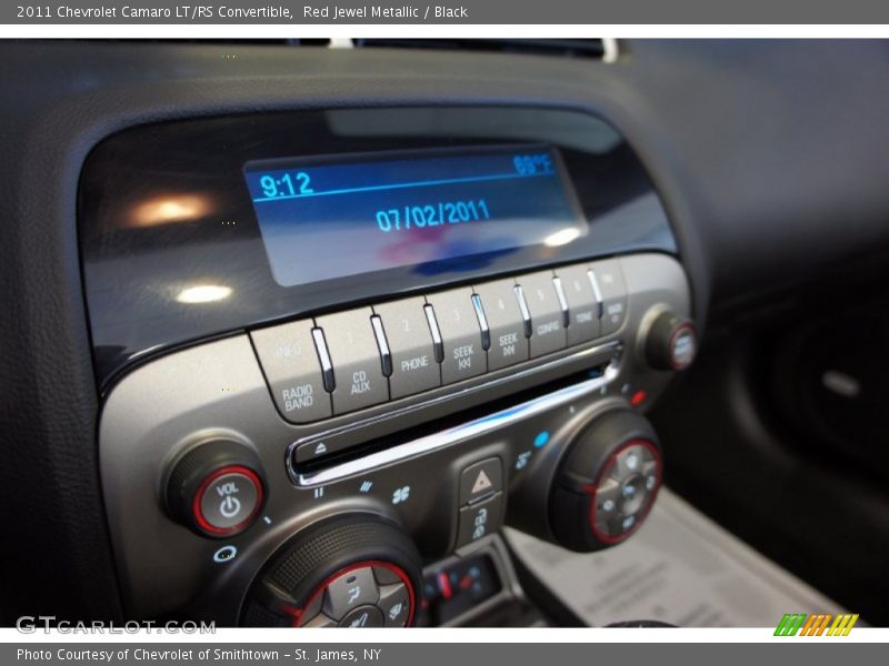 Controls of 2011 Camaro LT/RS Convertible