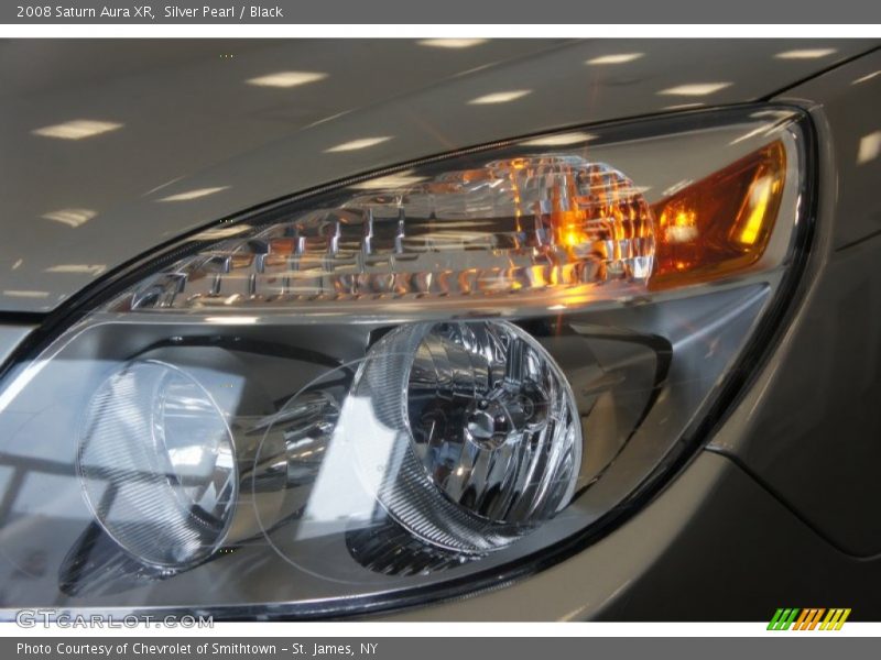 Silver Pearl / Black 2008 Saturn Aura XR