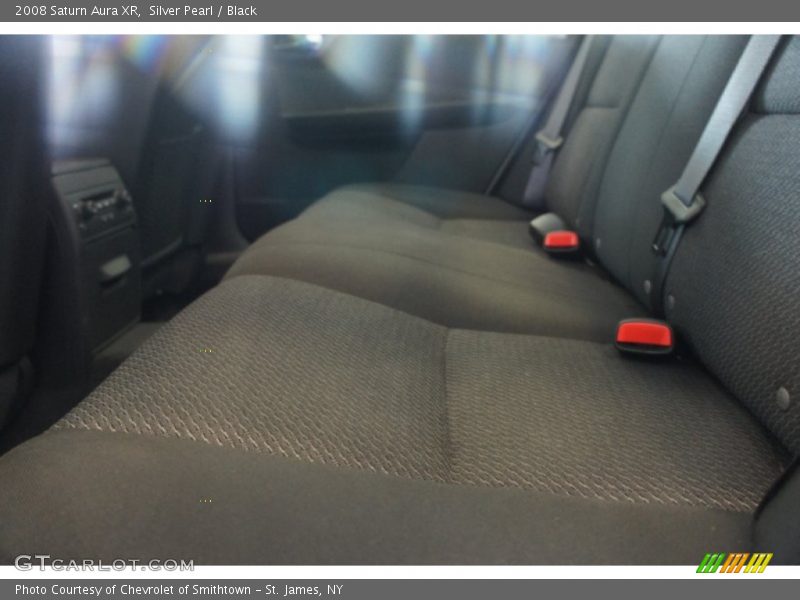 Silver Pearl / Black 2008 Saturn Aura XR