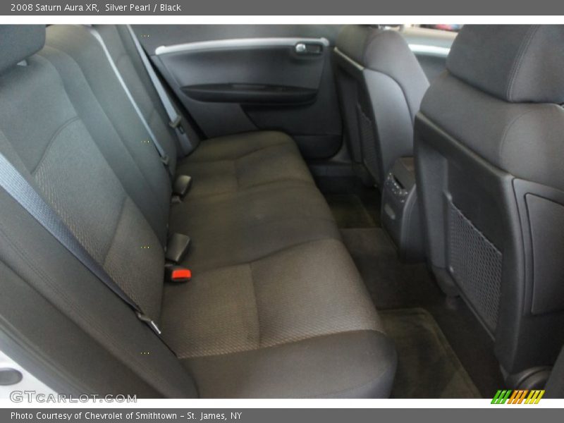 Silver Pearl / Black 2008 Saturn Aura XR