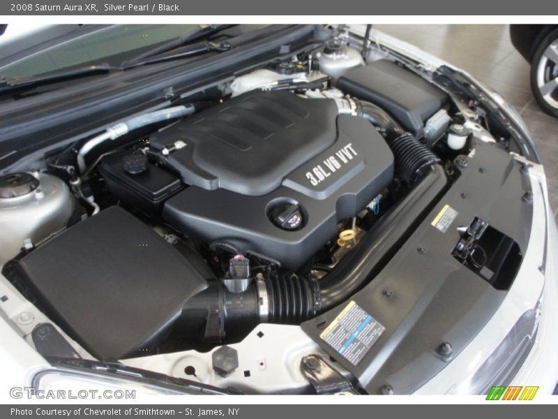 Silver Pearl / Black 2008 Saturn Aura XR