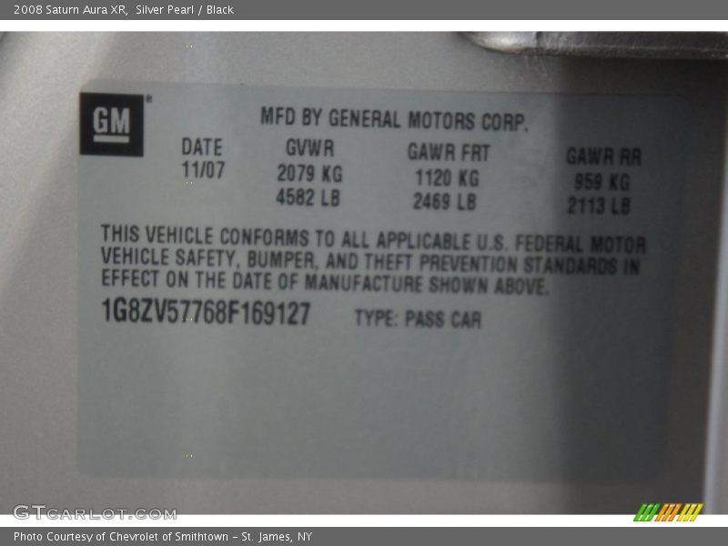 Silver Pearl / Black 2008 Saturn Aura XR