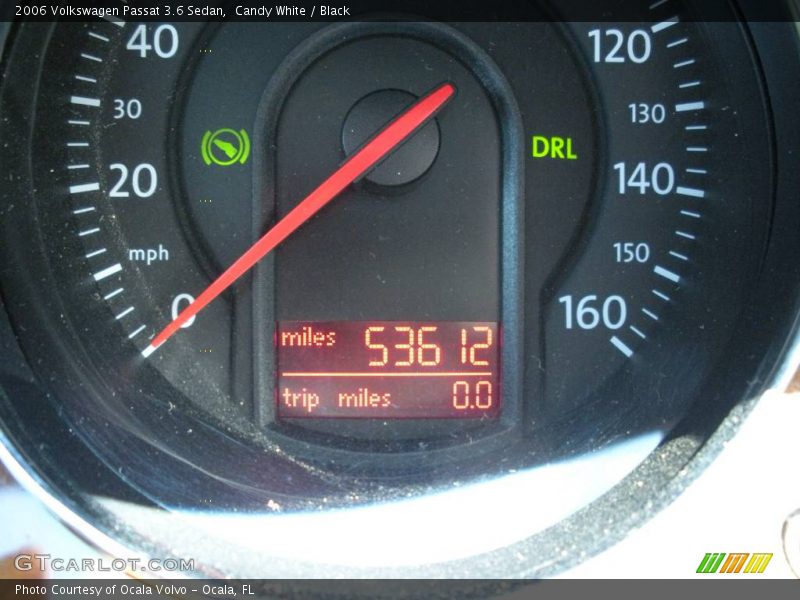 Candy White / Black 2006 Volkswagen Passat 3.6 Sedan
