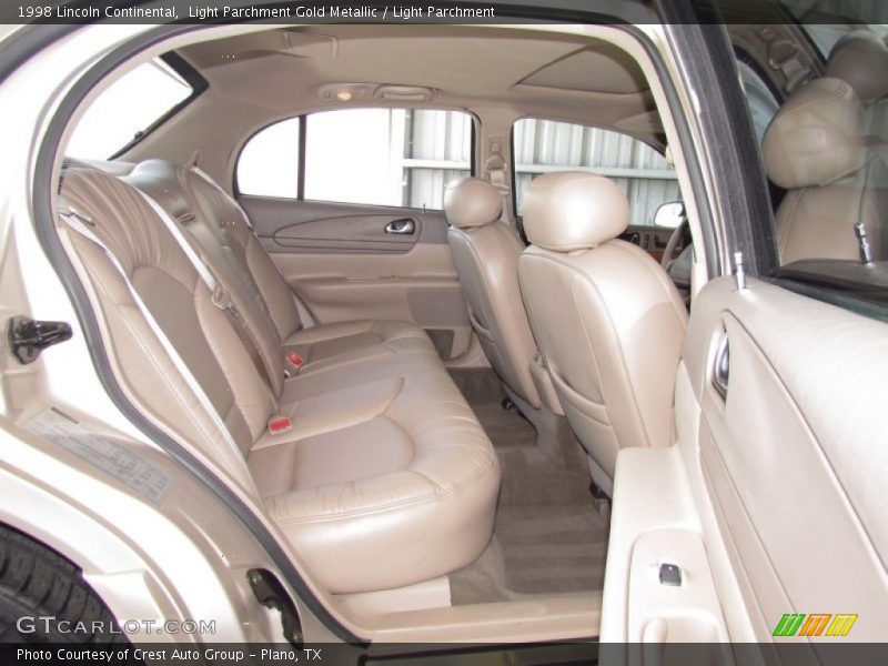 Light Parchment Gold Metallic / Light Parchment 1998 Lincoln Continental