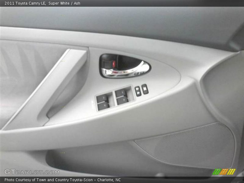 Super White / Ash 2011 Toyota Camry LE