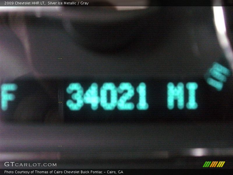 Silver Ice Metallic / Gray 2009 Chevrolet HHR LT