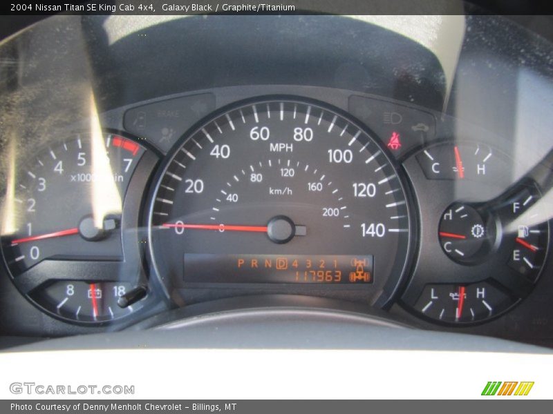 Galaxy Black / Graphite/Titanium 2004 Nissan Titan SE King Cab 4x4