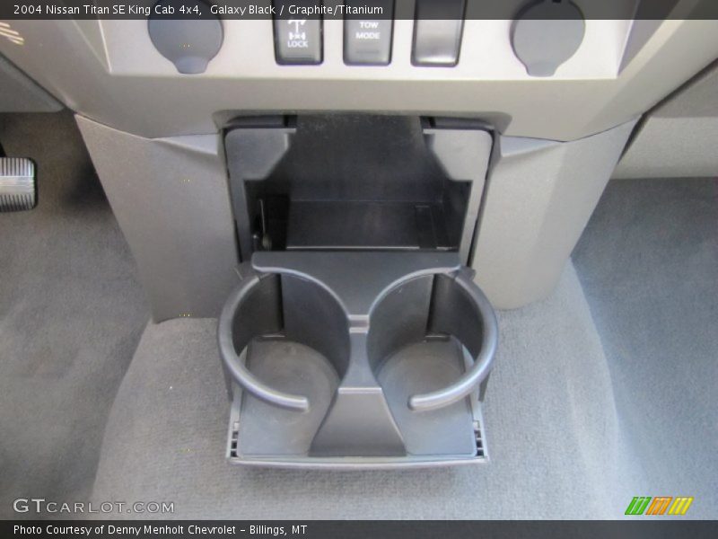 Galaxy Black / Graphite/Titanium 2004 Nissan Titan SE King Cab 4x4