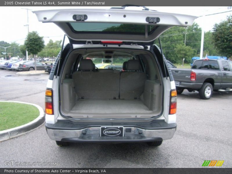 Summit White / Tan/Neutral 2005 Chevrolet Tahoe LS 4x4
