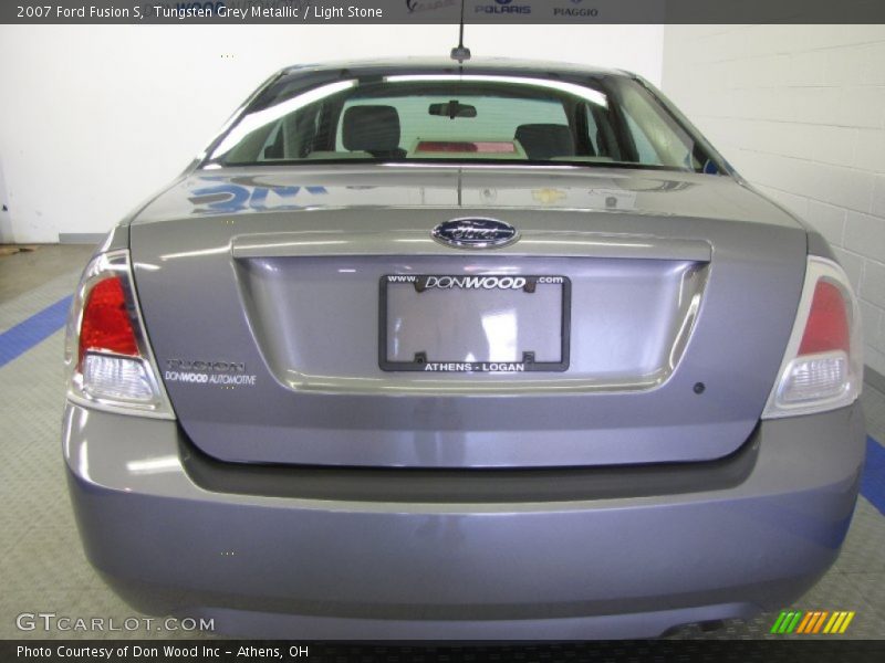 Tungsten Grey Metallic / Light Stone 2007 Ford Fusion S