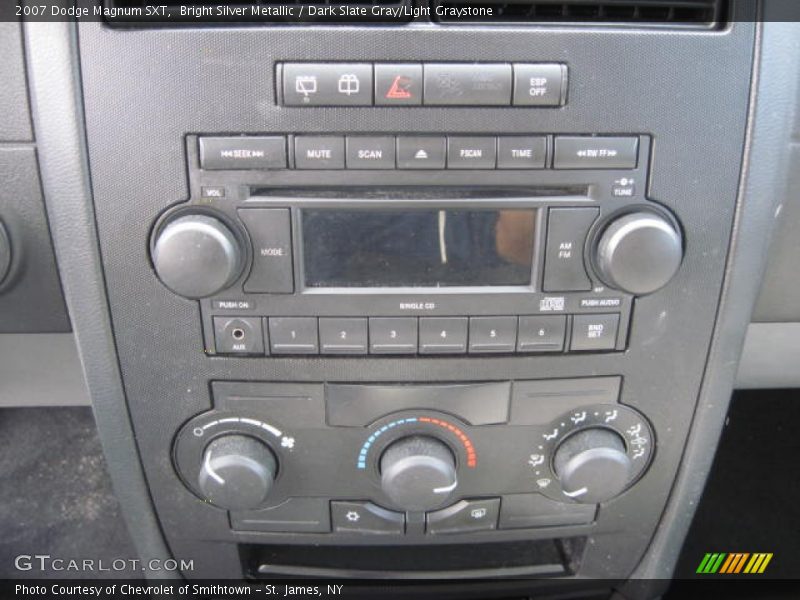 Bright Silver Metallic / Dark Slate Gray/Light Graystone 2007 Dodge Magnum SXT