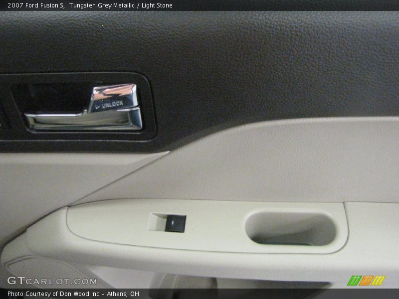 Tungsten Grey Metallic / Light Stone 2007 Ford Fusion S
