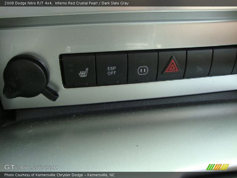 Controls of 2008 Nitro R/T 4x4