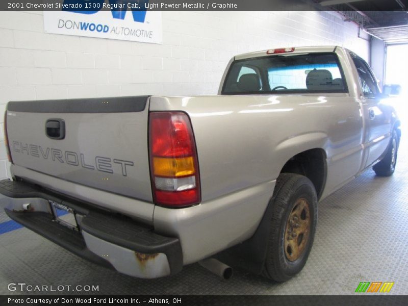 Light Pewter Metallic / Graphite 2001 Chevrolet Silverado 1500 Regular Cab