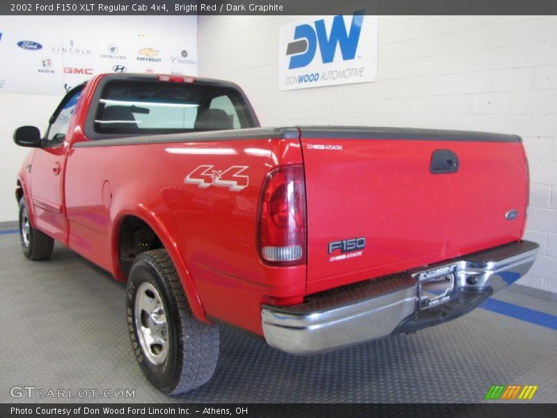 Bright Red / Dark Graphite 2002 Ford F150 XLT Regular Cab 4x4