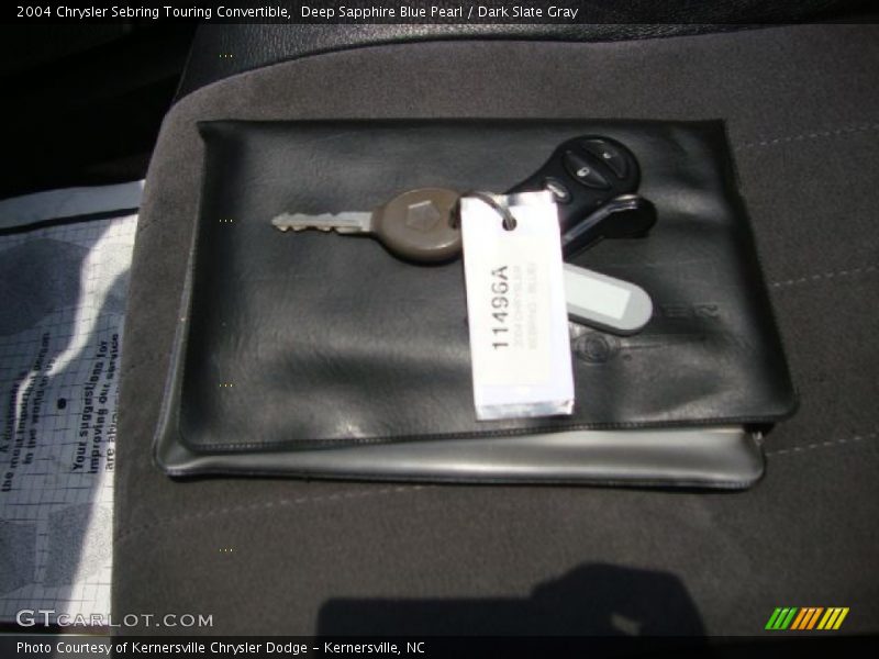 Deep Sapphire Blue Pearl / Dark Slate Gray 2004 Chrysler Sebring Touring Convertible