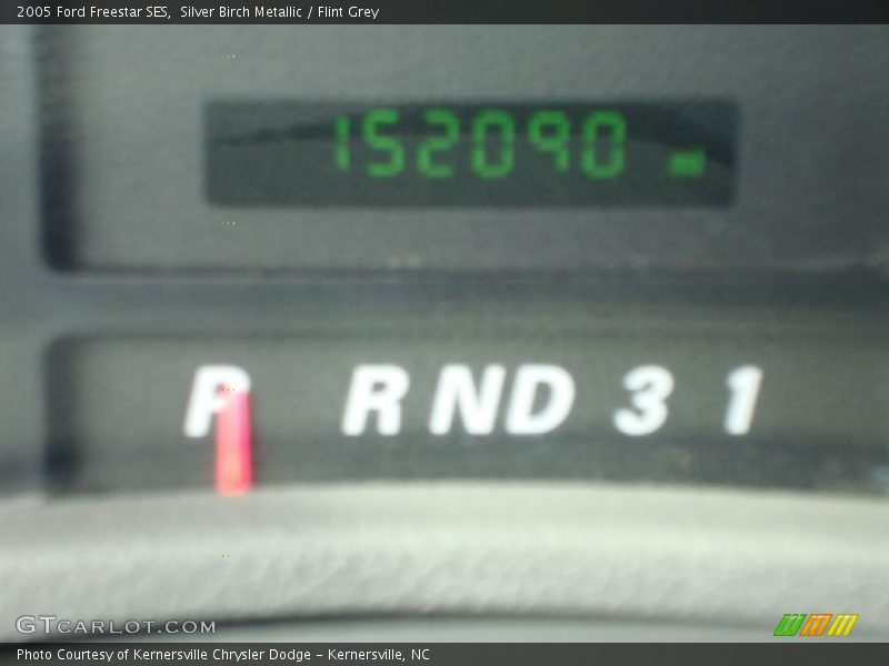 Silver Birch Metallic / Flint Grey 2005 Ford Freestar SES