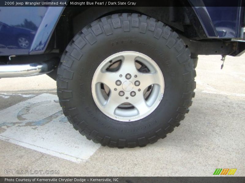 Midnight Blue Pearl / Dark Slate Gray 2006 Jeep Wrangler Unlimited 4x4
