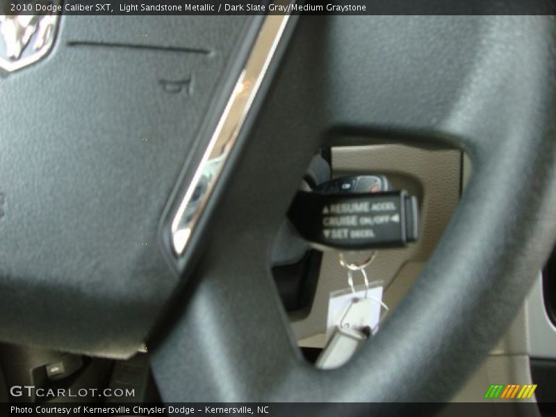 Light Sandstone Metallic / Dark Slate Gray/Medium Graystone 2010 Dodge Caliber SXT