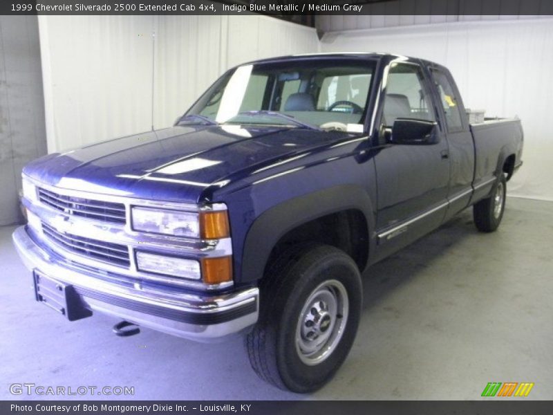 Front 3/4 View of 1999 Silverado 2500 Extended Cab 4x4