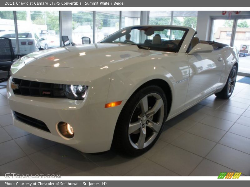 Front 3/4 View of 2011 Camaro LT/RS Convertible