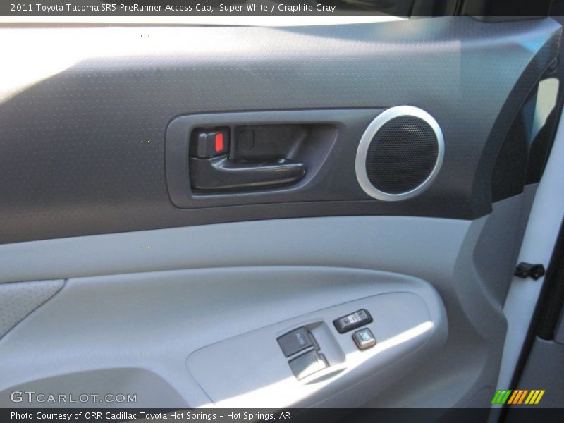 Super White / Graphite Gray 2011 Toyota Tacoma SR5 PreRunner Access Cab