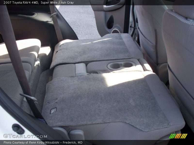 Super White / Ash Gray 2007 Toyota RAV4 4WD