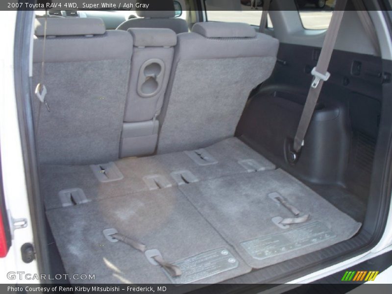 Super White / Ash Gray 2007 Toyota RAV4 4WD