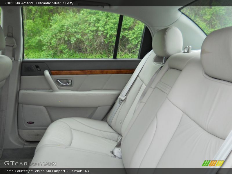 Diamond Silver / Gray 2005 Kia Amanti
