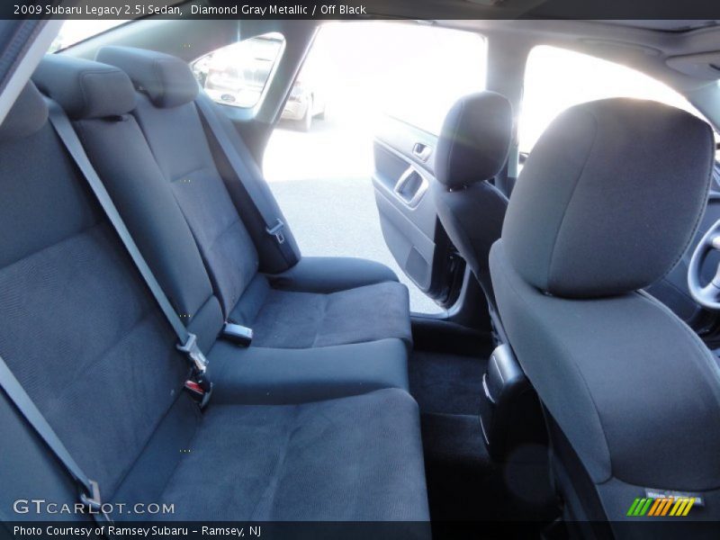 Diamond Gray Metallic / Off Black 2009 Subaru Legacy 2.5i Sedan