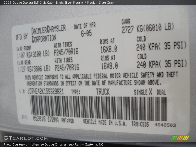 Bright Silver Metallic / Medium Slate Gray 2005 Dodge Dakota SLT Club Cab