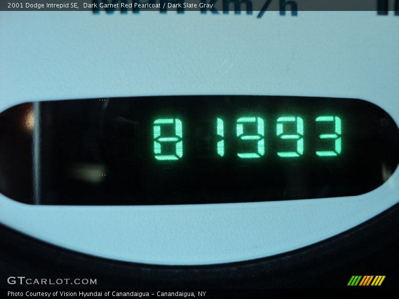 Dark Garnet Red Pearlcoat / Dark Slate Gray 2001 Dodge Intrepid SE