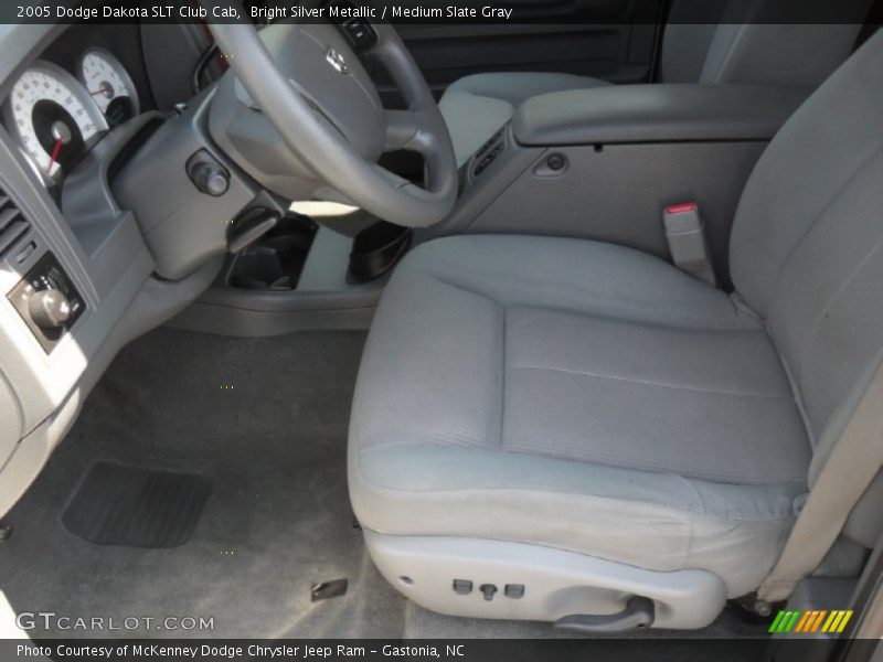 Bright Silver Metallic / Medium Slate Gray 2005 Dodge Dakota SLT Club Cab