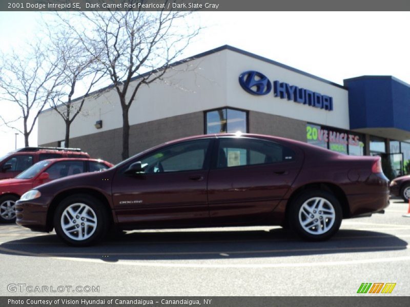 Dark Garnet Red Pearlcoat / Dark Slate Gray 2001 Dodge Intrepid SE