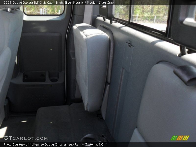 Bright Silver Metallic / Medium Slate Gray 2005 Dodge Dakota SLT Club Cab