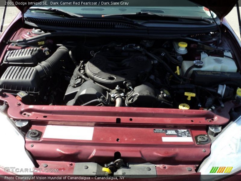 Dark Garnet Red Pearlcoat / Dark Slate Gray 2001 Dodge Intrepid SE