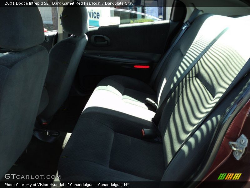 Dark Garnet Red Pearlcoat / Dark Slate Gray 2001 Dodge Intrepid SE