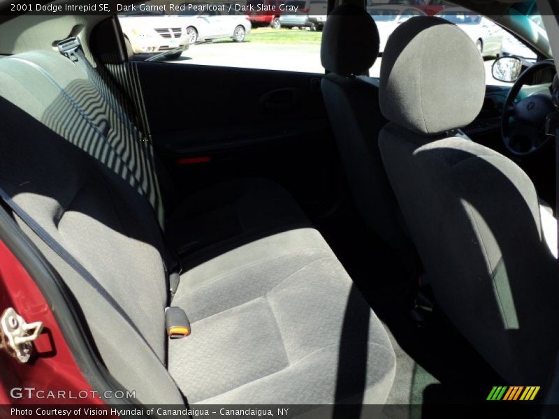 Dark Garnet Red Pearlcoat / Dark Slate Gray 2001 Dodge Intrepid SE