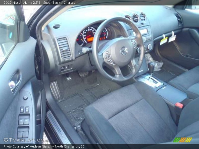 Super Black / Charcoal 2012 Nissan Altima 2.5 S