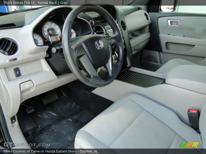  2009 Pilot LX Gray Interior