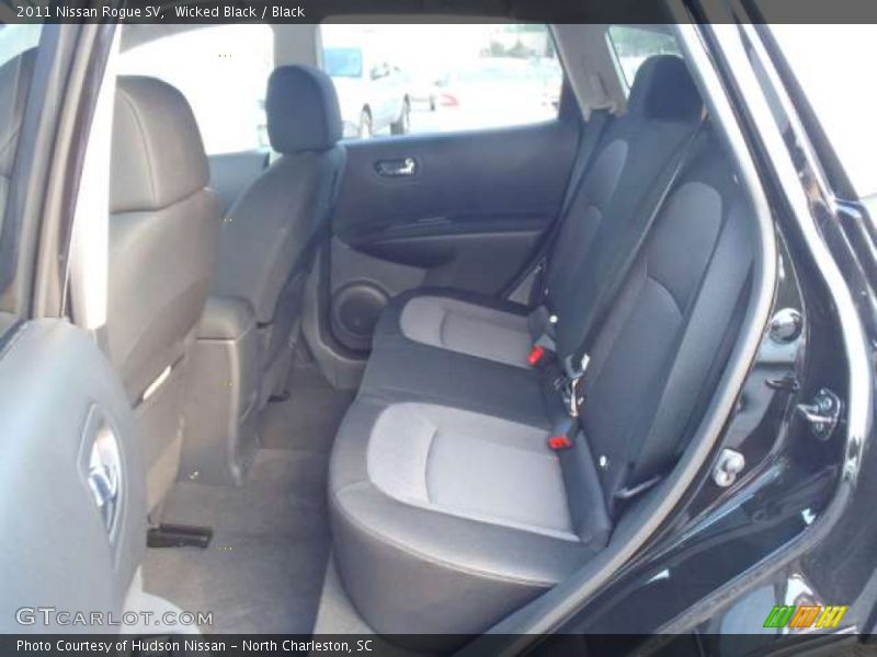 Wicked Black / Black 2011 Nissan Rogue SV