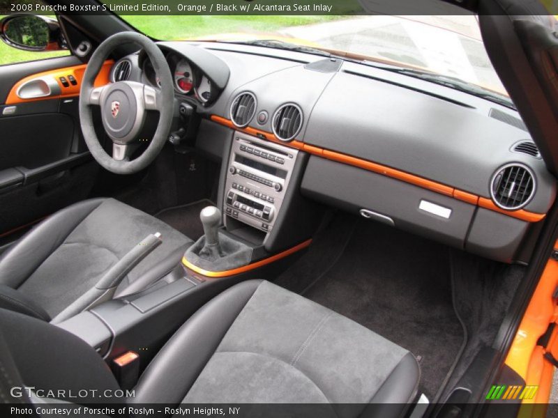 Dashboard of 2008 Boxster S Limited Edition