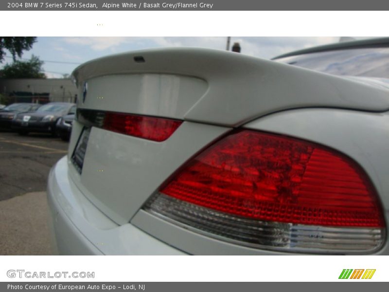 Alpine White / Basalt Grey/Flannel Grey 2004 BMW 7 Series 745i Sedan