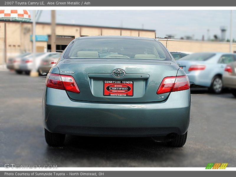 Aloe Green Metallic / Ash 2007 Toyota Camry LE